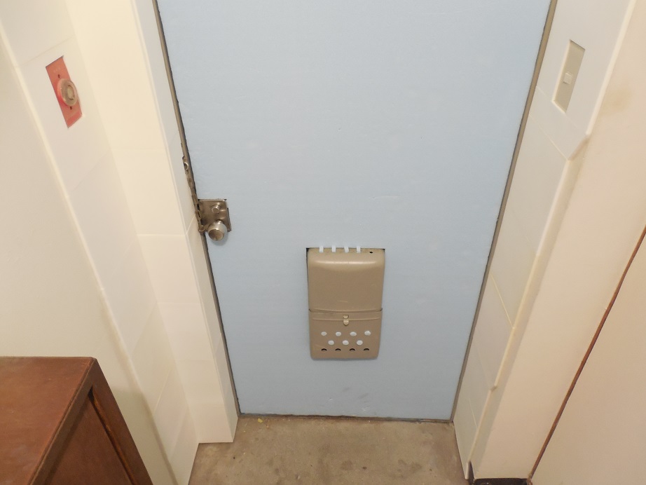 社宅の玄関扉断熱について つるかめライブラリー